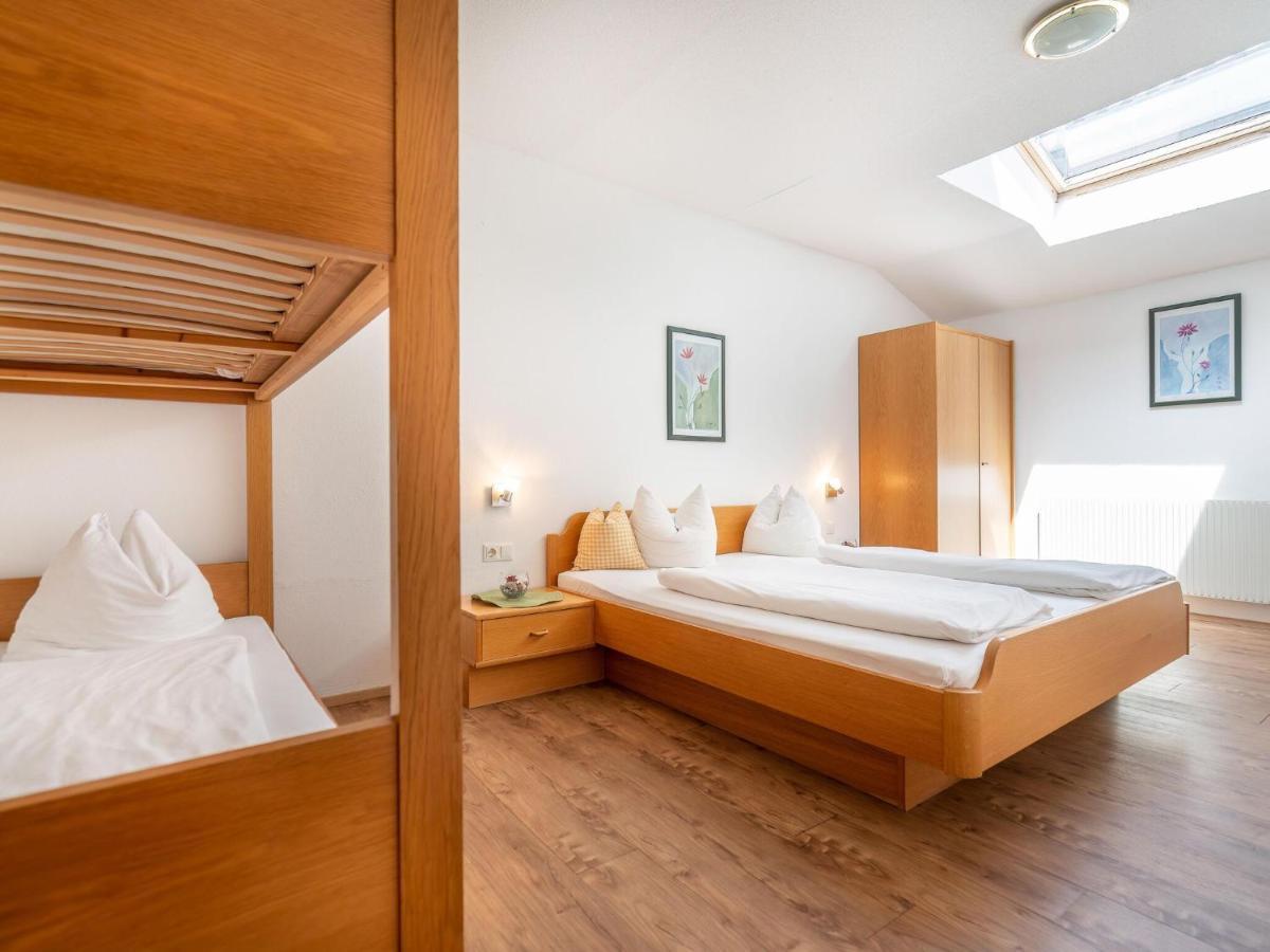 Property in Neustift im Stubaital Exterior foto
