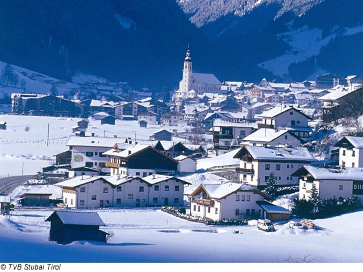 Property in Neustift im Stubaital Exterior foto
